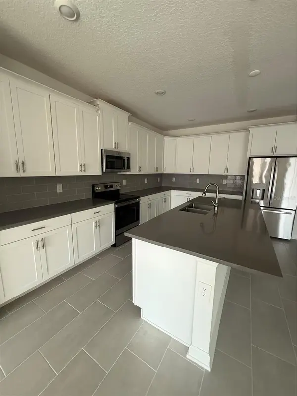 1123 KINGSBARN ST, Davenport, FL 33896