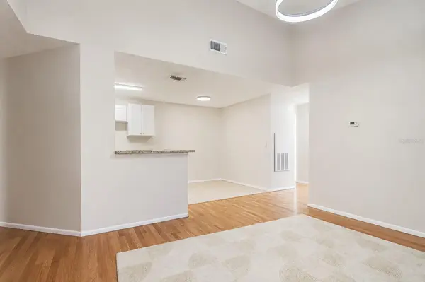 2548 GRASSY POINT DR #202, Lake Mary, FL 32746