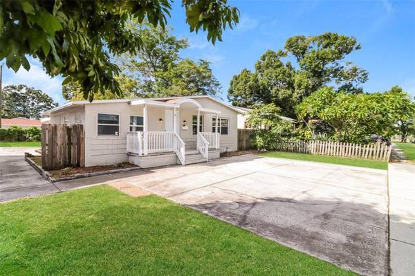 2626 15TH AVE N, St Petersburg, FL 33713