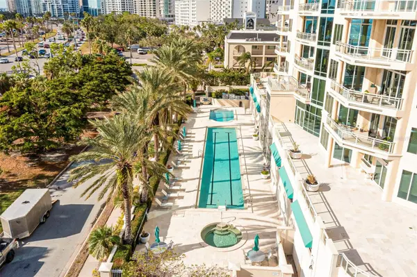 340 S PALM AVE #11, Sarasota, FL 34236