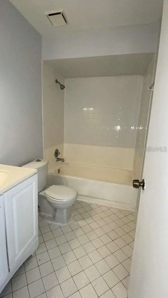 5214 VIA HACIENDA CIR #A306, Orlando, FL 32839