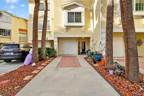 140 BRENT CIR, Oldsmar, FL 34677