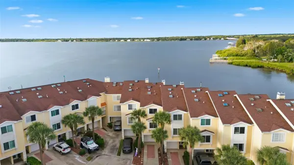 140 BRENT CIR, Oldsmar, FL 34677
