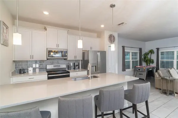 230 OCEAN COURSE AVE, Davenport, FL 33896