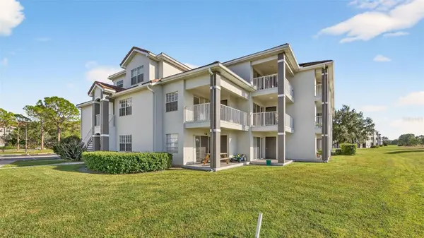 13917 FAIRWAY ISLAND DR #928, Orlando, FL 32837