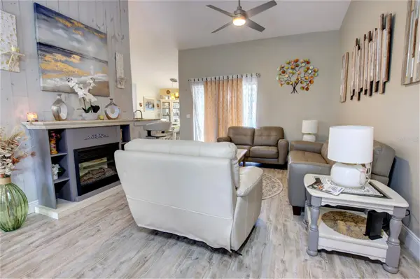 2722 MAYWOOD ST, Eustis, FL 32726