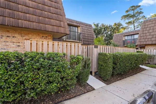 5284 WILLOW CT #508, Orlando, FL 32811