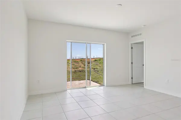 1925 DIAMOND HEAD CIR, Haines City, FL 33844