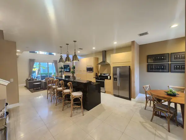 3160 PANTANAL LN, Kissimmee, FL 34747