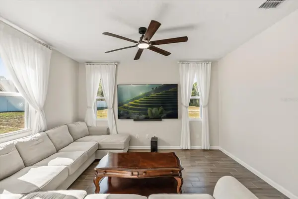 3657 SUBLETT LOOP, Tavares, FL 32778