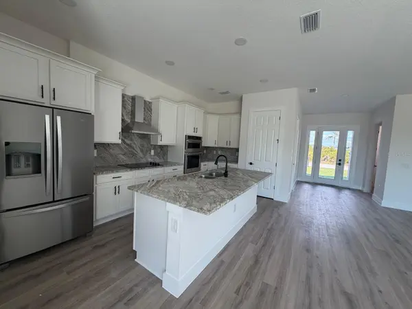 13 LATEEN SAIL DR, Placida, FL 33946
