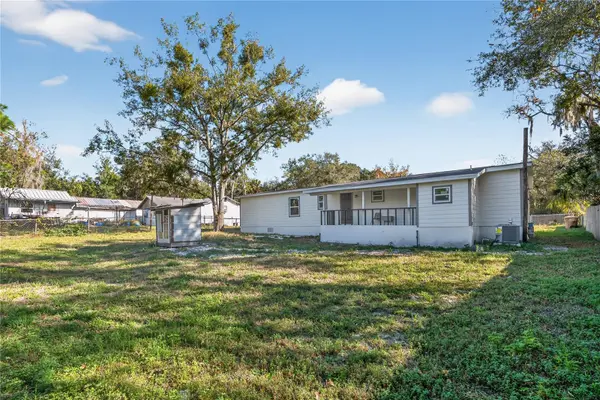 40415 COUNTRY RD, Eustis, FL 32736