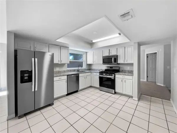 831 HAULOVER DR, Altamonte Springs, FL 32714