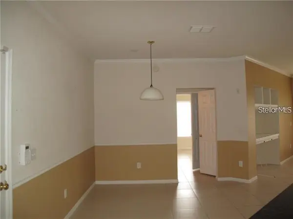 3593 CONROY RD #421, Orlando, FL 32839