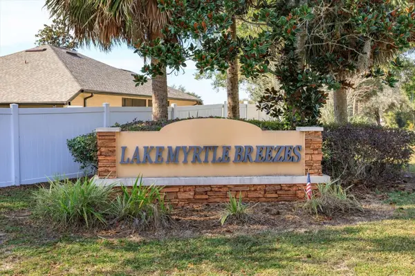 1009 MYRTLE BREEZES CT, Fruitland Park, FL 34731