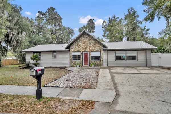1240 W VOORHIS AVE, Deland, FL 32720
