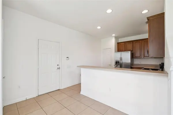 1215 SHALLCROSS AVE, Orlando, FL 32828