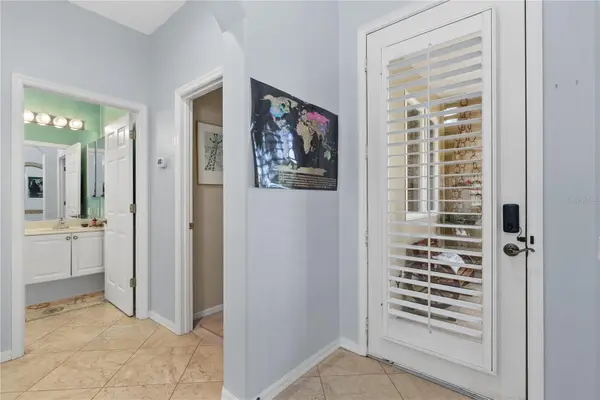 8553 54TH AVENUE CIR E, Bradenton, FL 34211