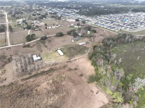 307 & 317 SKYBLUE LN, Auburndale, FL 33823