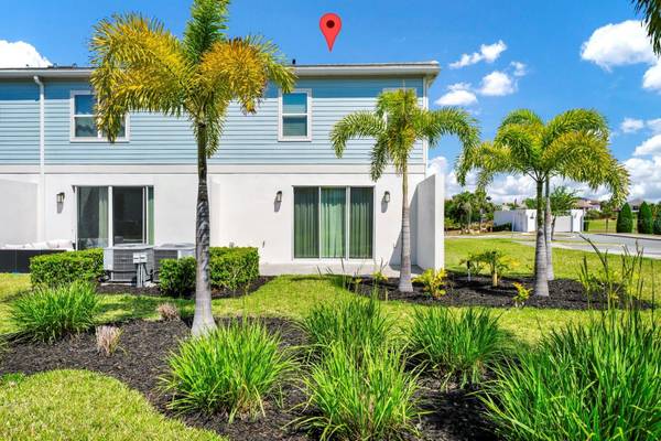743 DRIVING RANGE CT, Reunion, FL 34747