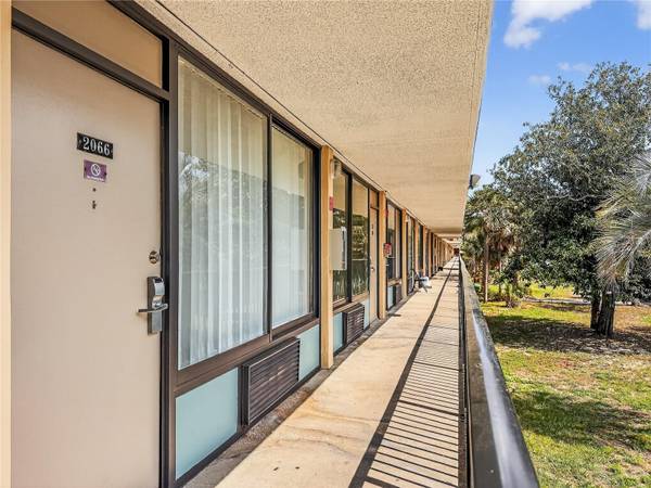 7900 S ORANGE BLOSSOM TRL #2066, Orlando, FL 32809