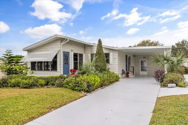 2446 FAIRBLUFF CIR #1554, Zellwood, FL 32798