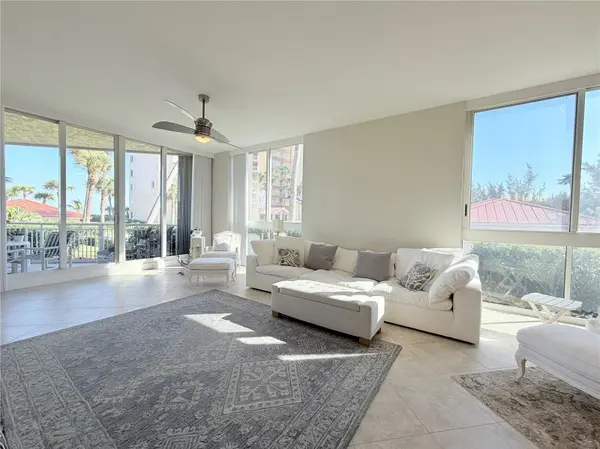 3880 N HIGHWAY A1A #104, Hutchinson Island, FL 34949