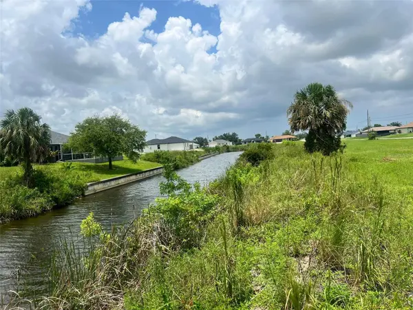225 NE 31ST ST, Cape Coral, FL 33909