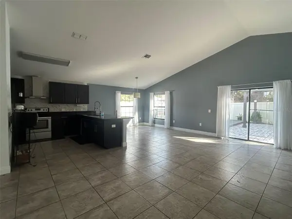 305 CHELMSFORD CT, Kissimmee, FL 34758