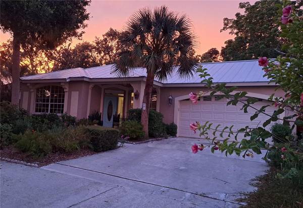 2377 BURTON LN, Sarasota, FL 34239