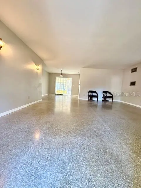 5300 18 ST, Zephyrhills, FL 33542