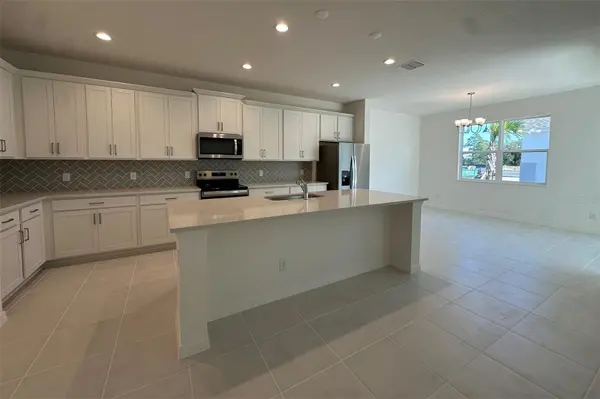 733 FARFIELDS WAY, Deland, FL 32724