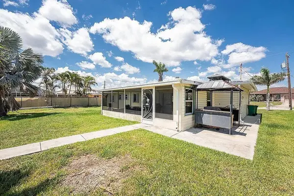 3420 SANTA CLARA DR, Punta Gorda, FL 33983