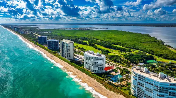 8650 S OCEAN DR #301, Jensen Beach, FL 34957