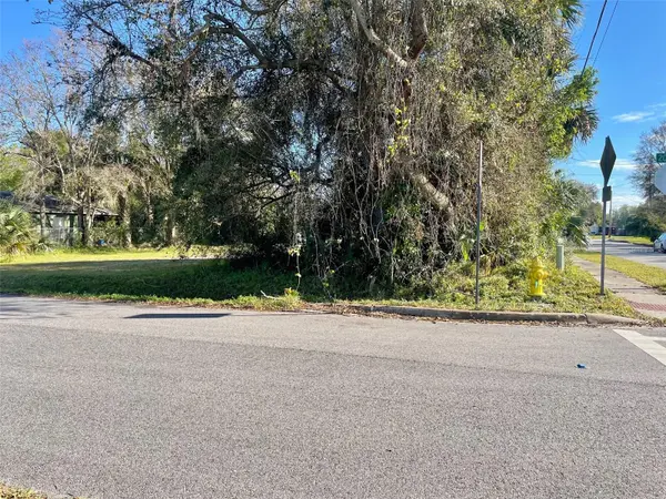 E 20TH ST, Sanford, FL 32771