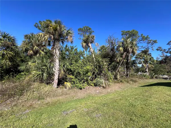 EASTER TER, North Port, FL 34286