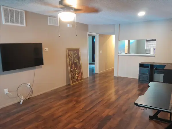 25210 NORTHLAKE DR #210, Sanford, FL 32773
