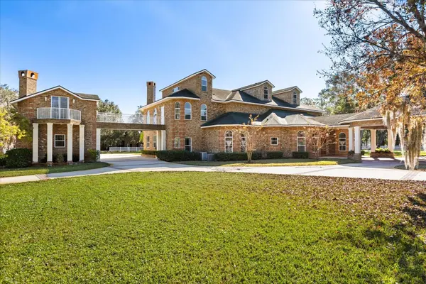 1501 LAKE MARKHAM RD, Sanford, FL 32771