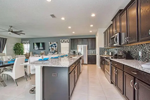 9015 SUNSHINE RIDGE LOOP, Kissimmee, FL 34747