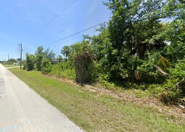 13331 BOUVARDIA LN, Port Charlotte, FL 33981