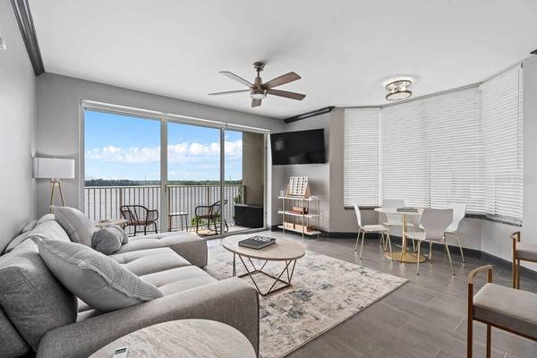 13415 BLUE HERON BEACH DR #410, Orlando, FL 32821