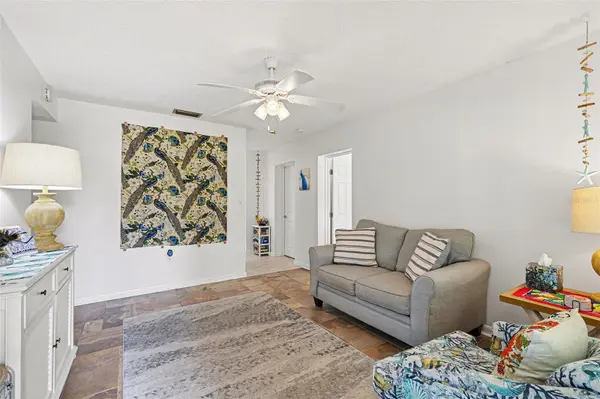 206 HARBOR DR, Cape Canaveral, FL 32920