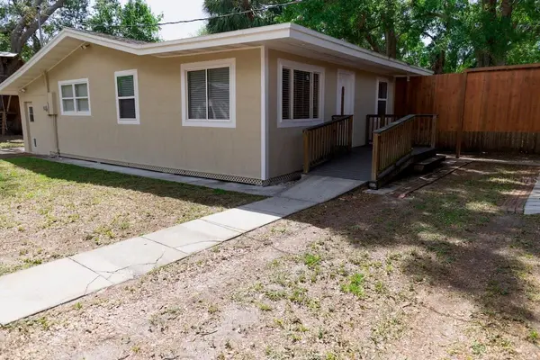 544 FARNUM DR, Tarpon Springs, FL 34689