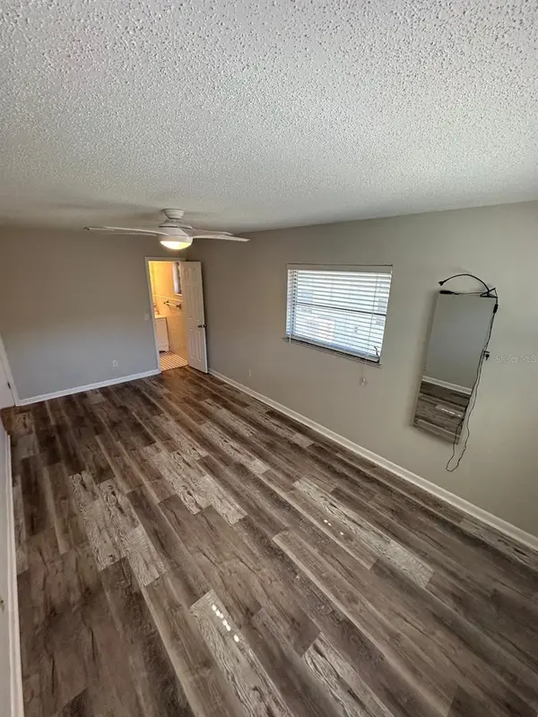 2211 SUNNY VIEW DR, Oviedo, FL 32765
