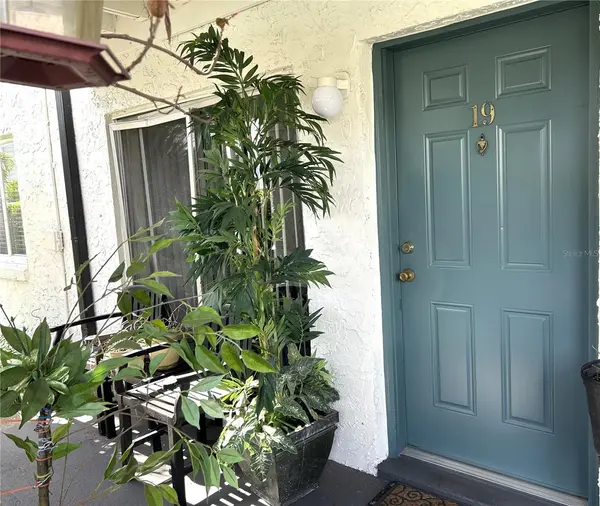4115 S SEMORAN BLVD #19, Orlando, FL 32822