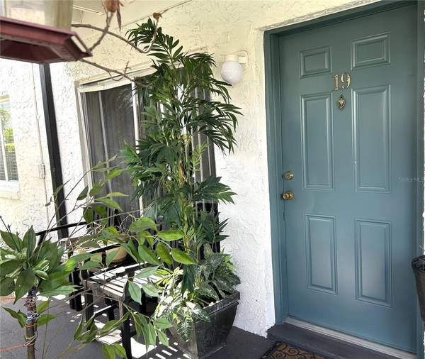 4115 S SEMORAN BLVD #19, Orlando, FL 32822