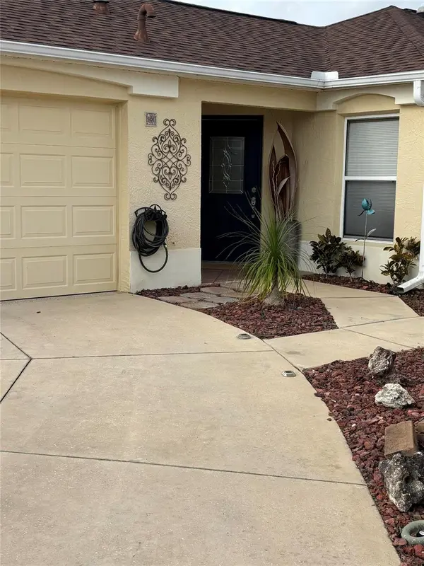 1069 BURNETTOWN PL, The Villages, FL 32162