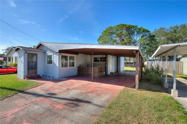 210 FLORIDA DR, Auburndale, FL 33823