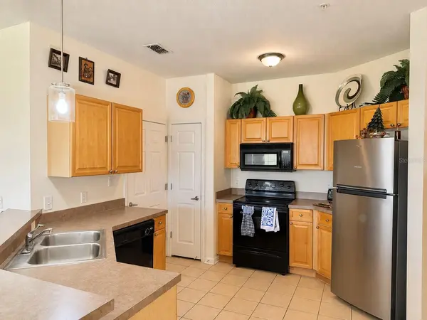 612 TERRACE RIDGE CIR #126, Davenport, FL 33896