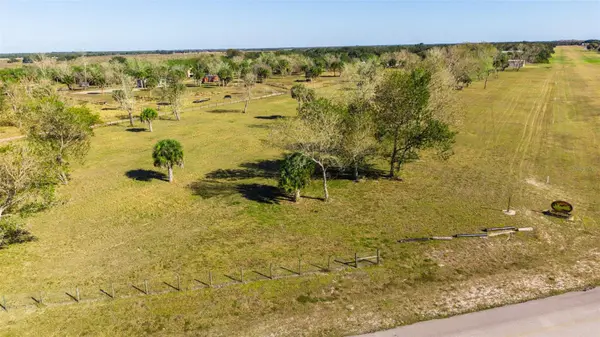 SW 144TH Pkwy, Okeechobee, FL 34974